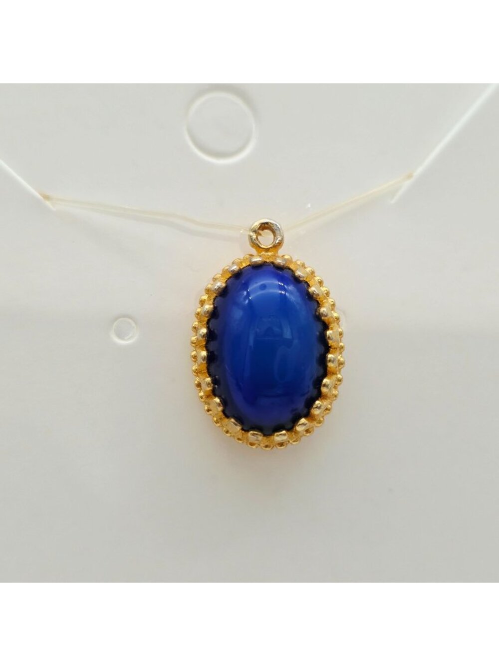 Vintage Avon Blue Cabochon Gold-Tone Oval Pendant Necklace Charm 3/4"